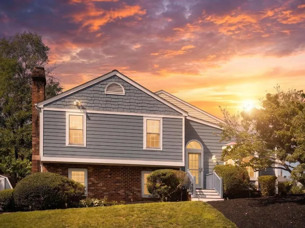 4679 Briarwood Dr, Charlottesville, VA 22911