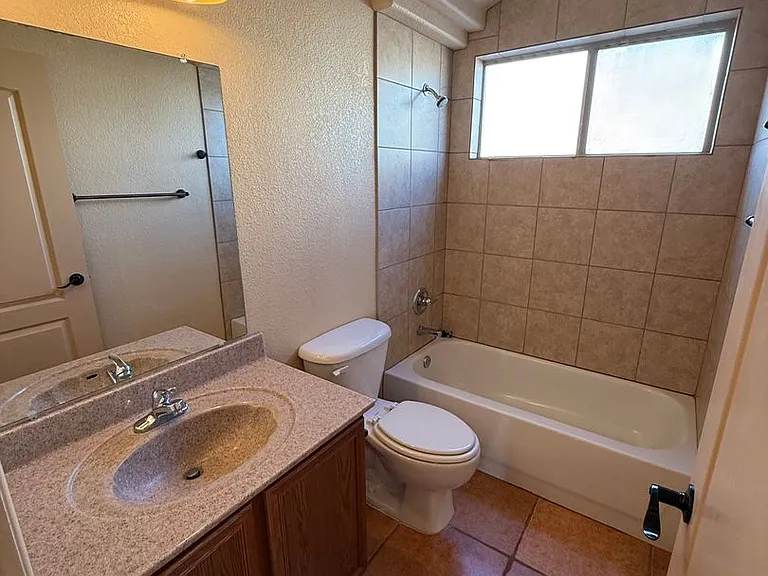 4804 Camino Dos Vidas — Photo 32