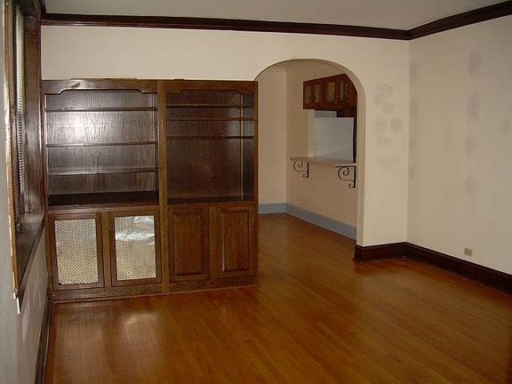 3rd image of 3720 W Berteau Ave APT 1