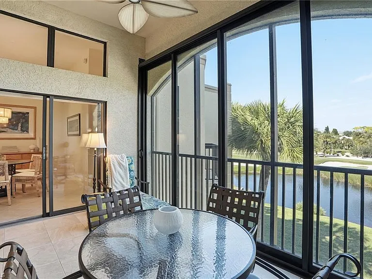 7048 Pelican Bay Blvd #C-302 — Photo 38