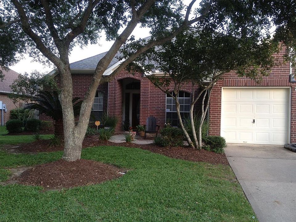 1st image of 3111 Meadows Pond Dr