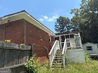 1st image of 1835 Granade Rd SW