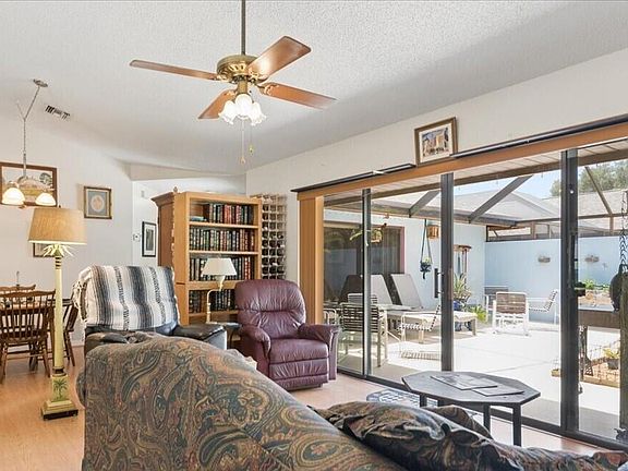 3rd image of 6287 N Mirror Lake Drive