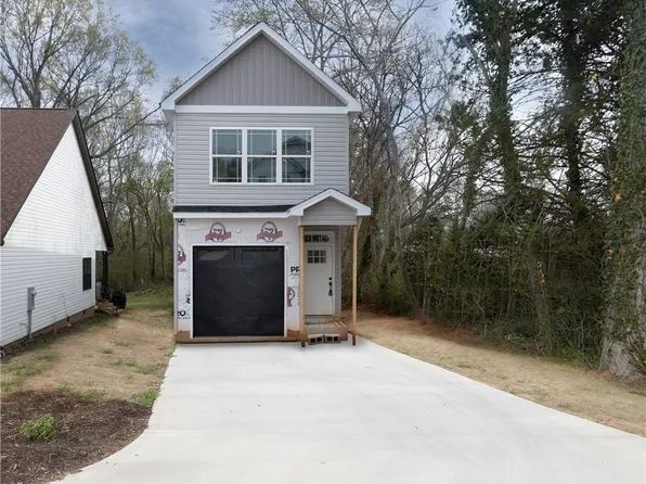 320 Thompson St, Pendleton, SC 29670