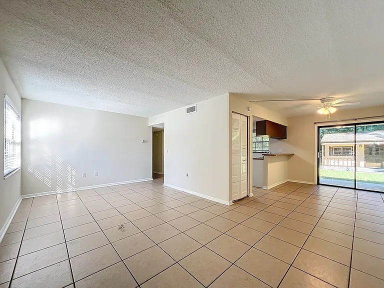 6235 SE 112th St #1 — Photo 13