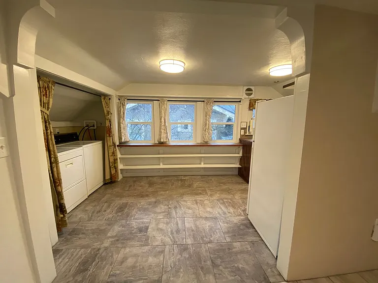 511 W. 14th Ave — Photo 15