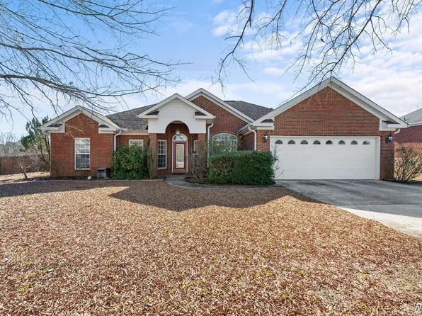 6325 Brighton Ln, Northport, AL 35473