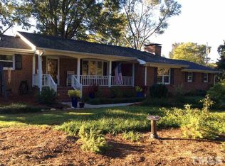 705 Warren Ave, Cary, NC 27511