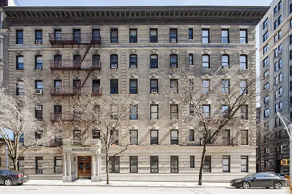 Rented by Thor Equities | media 20