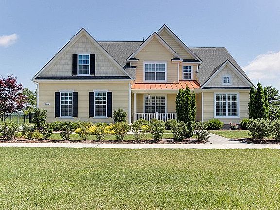2nd image of 2016 Kittridge Dr