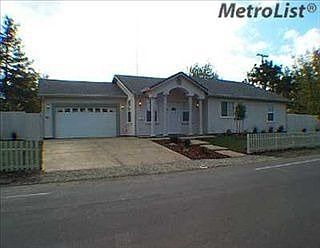 5th image of 830 Dixieanne Ave
