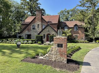 500 Canterbury Dr, Dayton, OH 45429