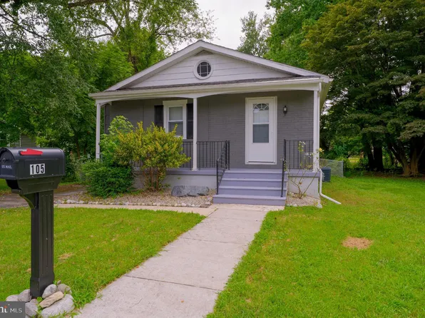 105 Castle Heights Ave, Pennsville, NJ 08070