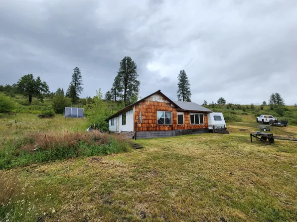 140 Lambert Mountain Rd, Republic, WA 99166