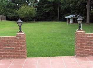 139 Riley Rd, Dallas, NC 28034