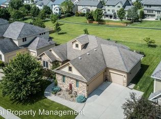 158 61st St, West Des Moines, IA 50266