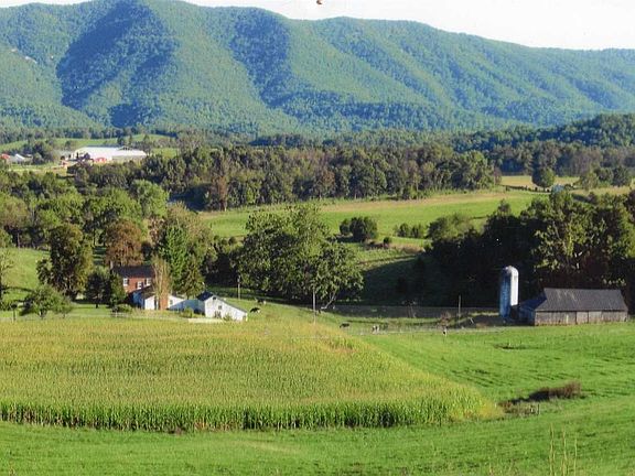 3rd image of 258 Red Hill Rd