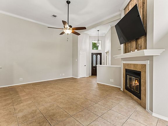 4th image of 16806 Brookwood