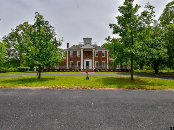 510 E Longview St, Arp, TX 75750