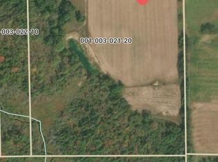 W Schmeid Rd, Six lakes, MI 48886