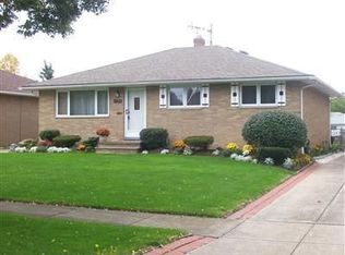 6304 Saylor Dr, Brookpark, OH