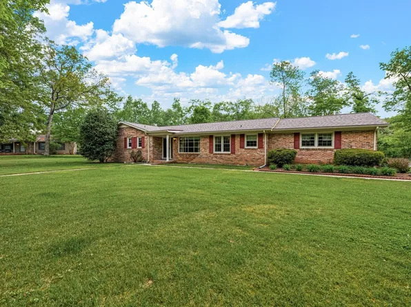 107 Larkway Cir, Tullahoma, TN 37388