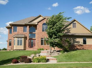 508 S Browning Dr, Sioux Falls, SD 57106