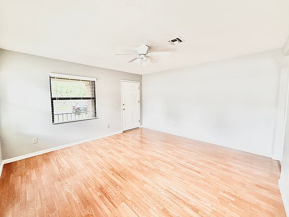 4th image of 115 B St #115