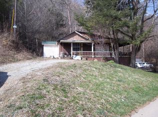 226 Buttram Town Ln, Helenwood, TN 37755