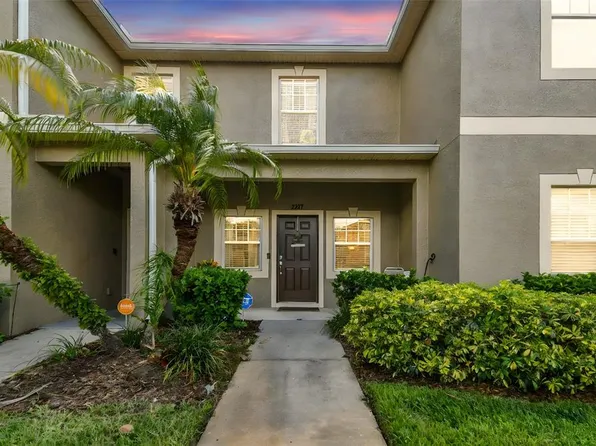 2347 Willimette Dr, Zephyrhills, FL 33543