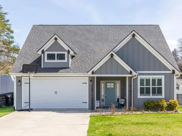 12190 Avery Pl, Soddy Daisy, TN 37379