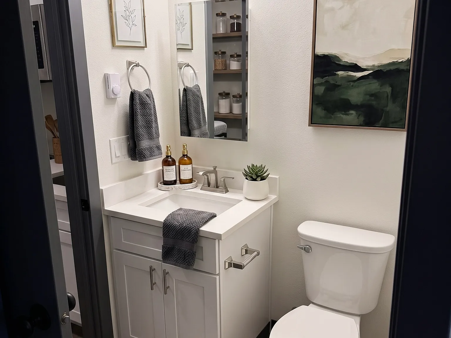 Studio, 250 sqft, $1,110 — Photo 3