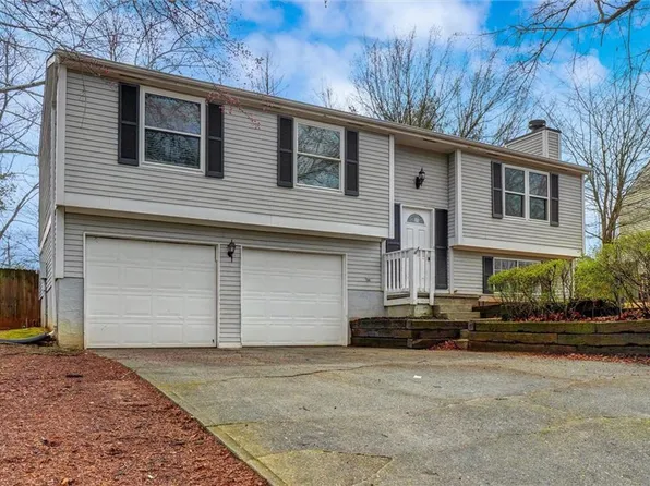 10415 Plantation Bridge Dr, Johns Creek, GA 30022