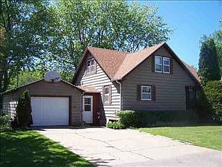2nd image of 1404 S Erickson Ave