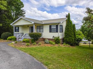 1263 Jackson Dr, Madisonville, TN 37354
