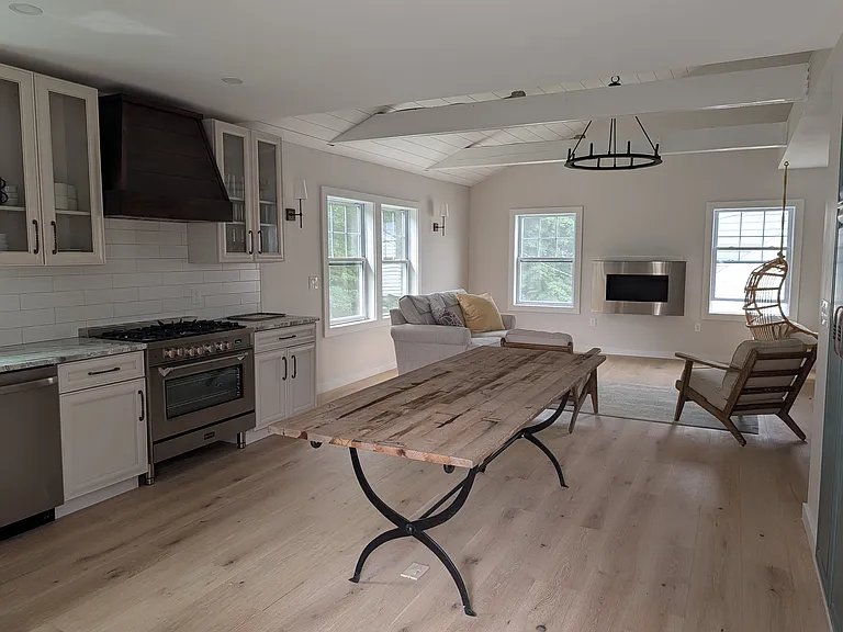 38 Artwill Ave — Photo 3