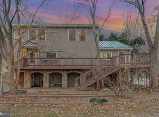 1045 Oyster Mill Rd, Camp Hill, PA 17011