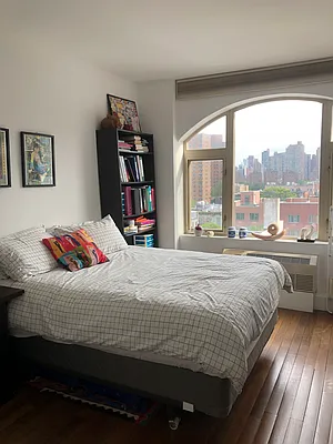 Rented by Douglas Elliman | media 32