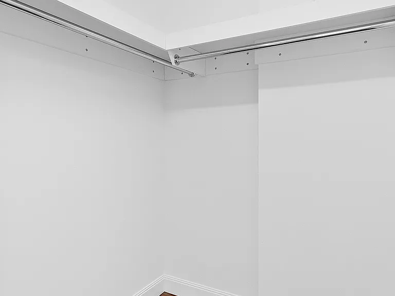 290 3rd Ave #19E — Photo 10