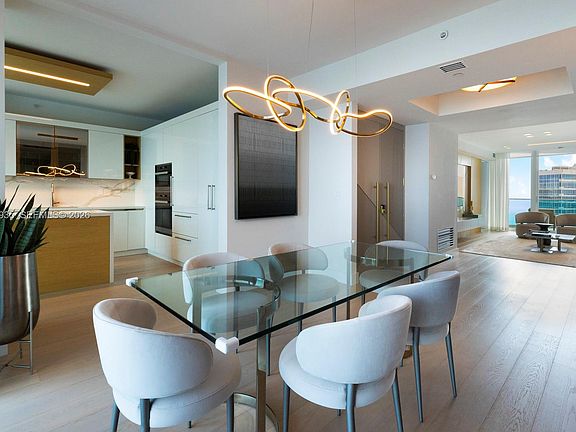 5th image of 300 S Pointe Dr APT 4206