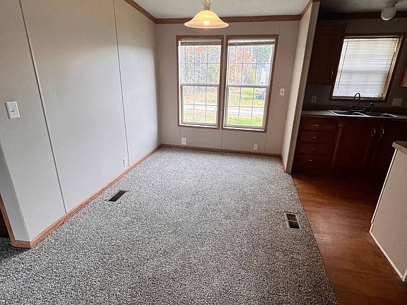 5th image of 319 25th Ave E #319E