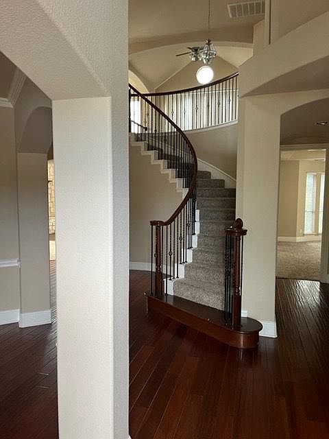 1st image of 4203 Lansbury Dr