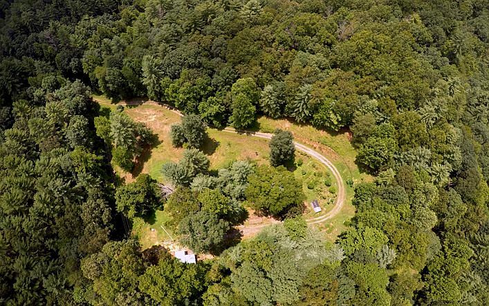 1st image of 231 Douglas Mountain Trl
