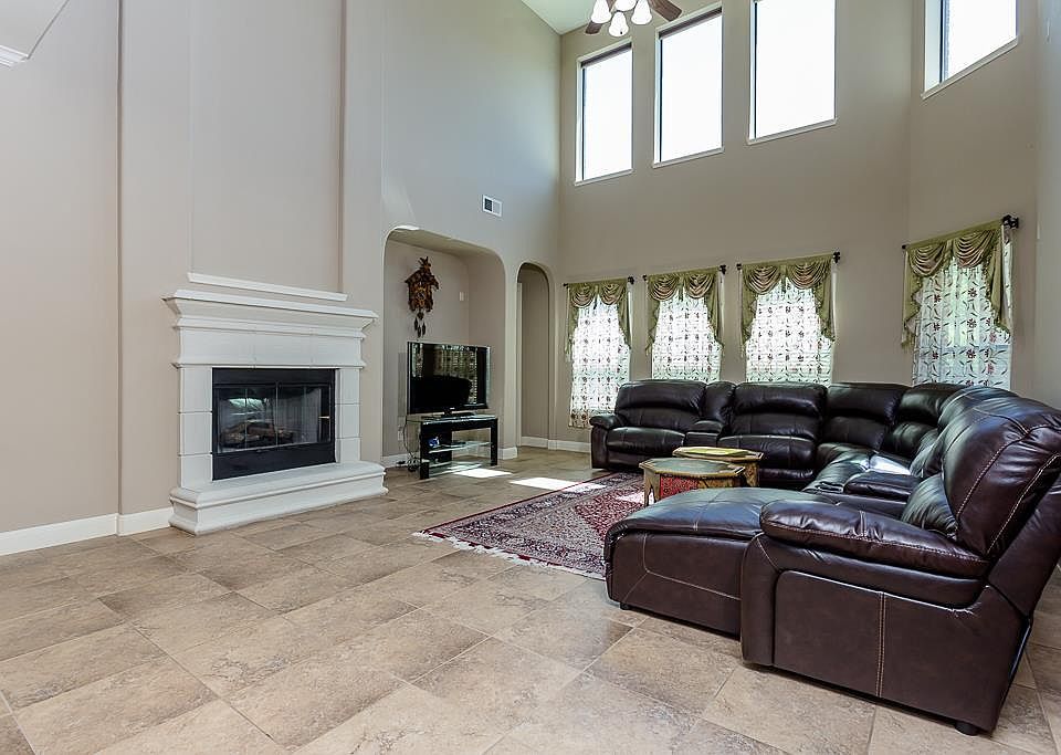 1st image of 5706 Artesian Park