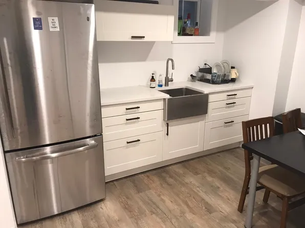 195 Paul Revere Rd Unit 2, Needham Heights, MA 02494