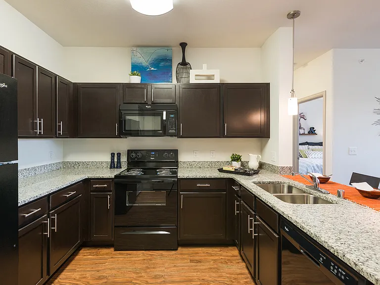 Arterra Place Apartments — Photo 5