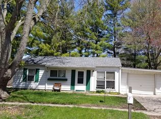 1302 Centennial Dr, Champaign, IL