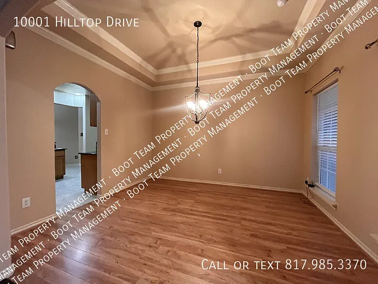 10001 Hilltop Dr — Photo 36