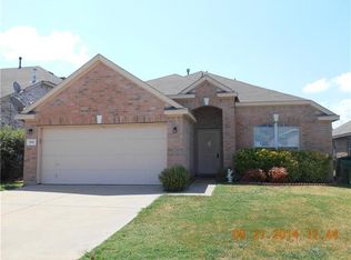 914 Hems Ln, Arlington, TX 76001