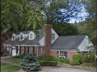 32365 Wing Lake Rd, Franklin, MI 48025